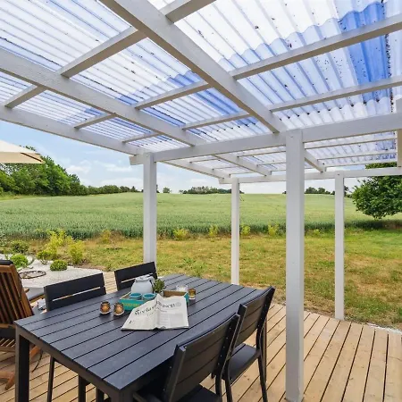 Holiday Jorind - 2km From The Sea In Funen By Interhome
